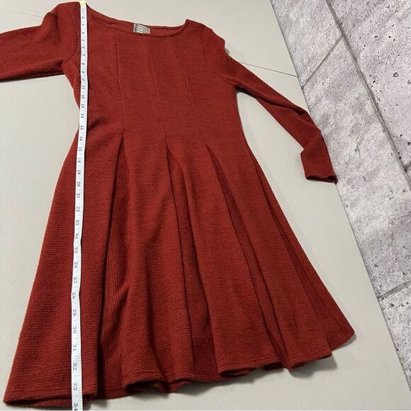 🆕 Dolan Left Coast Anthropologie Piper Pleated Fit & Flare Dress Sweater - Picture 11 of 12